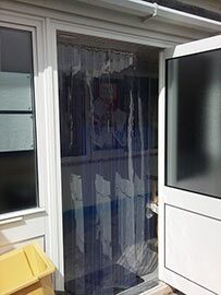Pedestrian curtain